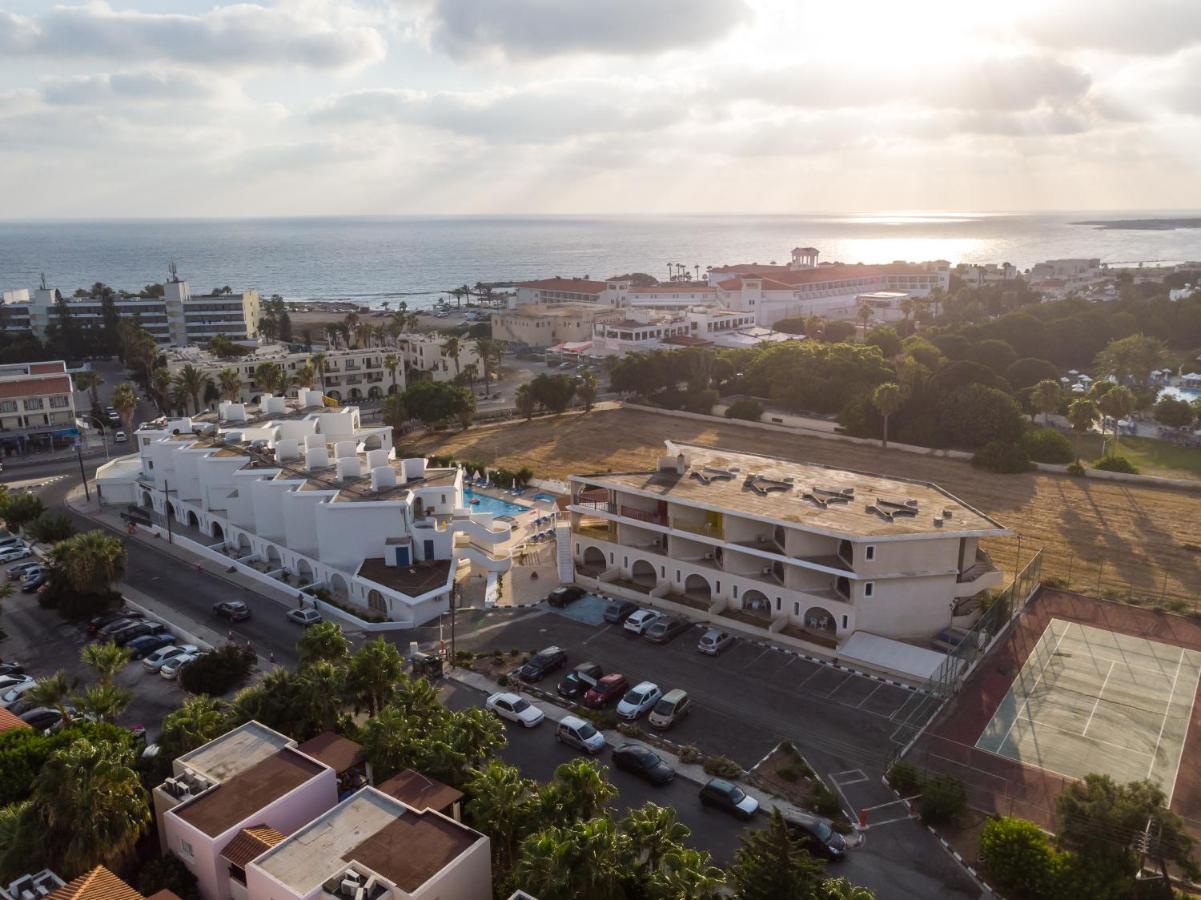 بافوس شقق باندريم الفندقية المظهر الخارجي الصورة